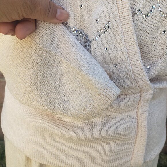 St. John Sweater Skirt Set Ivory Santana Knit V Neck Rhinestone Butterflies 10 - Picture 4 of 8